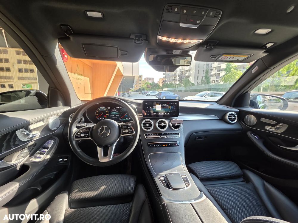 Mercedes-Benz GLC 300 e 4MATIC - 15