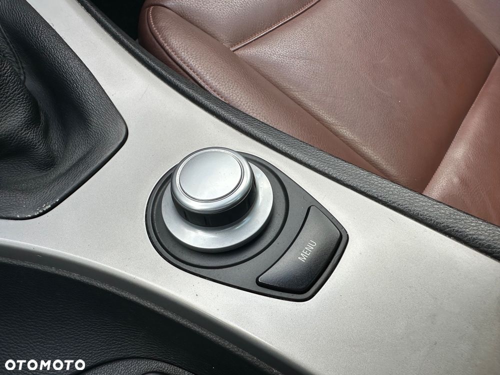 BMW Seria 3 320d - 9