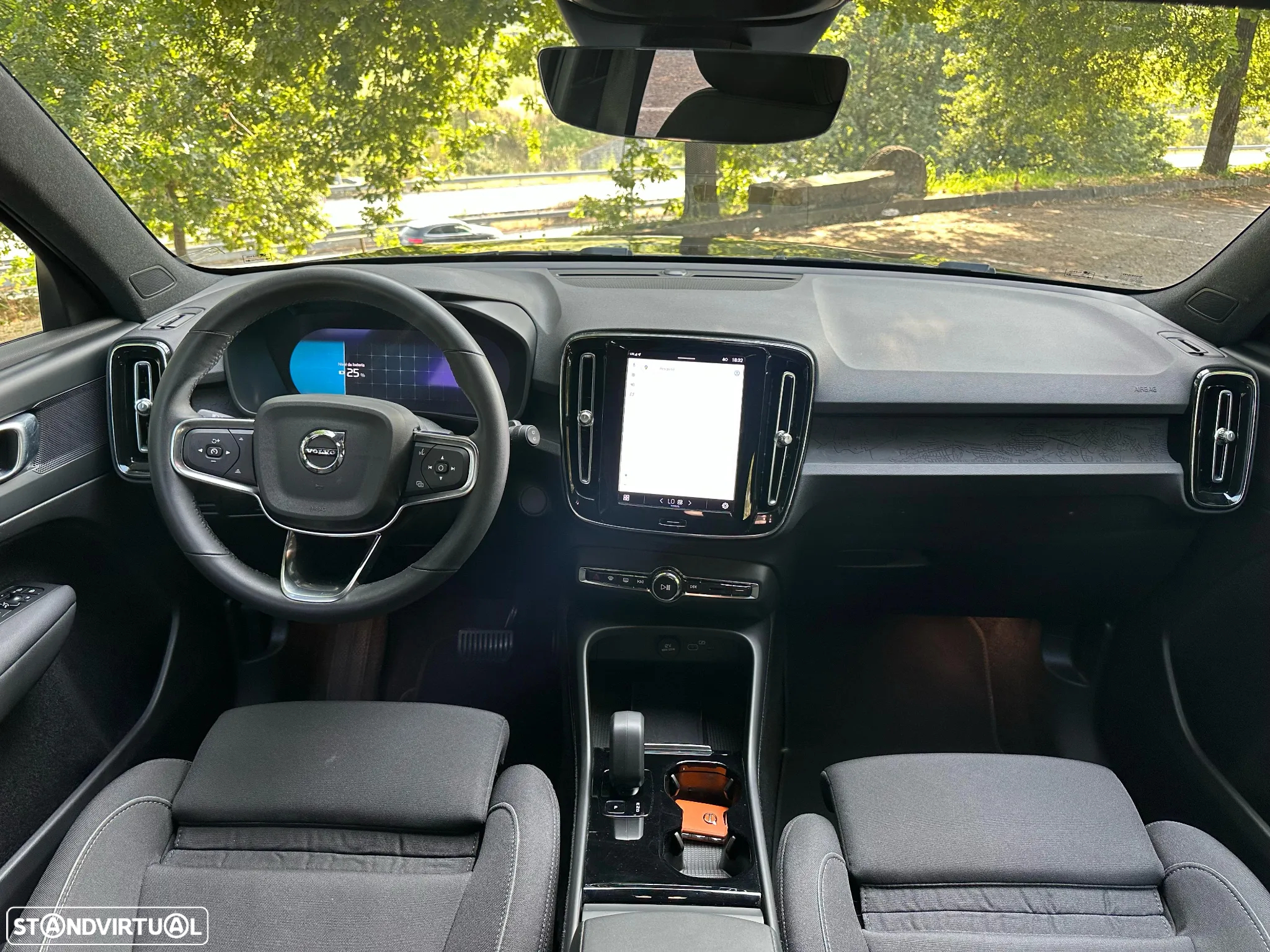 Volvo XC 40 Recharge 69 kWh Single Motor Plus - 10