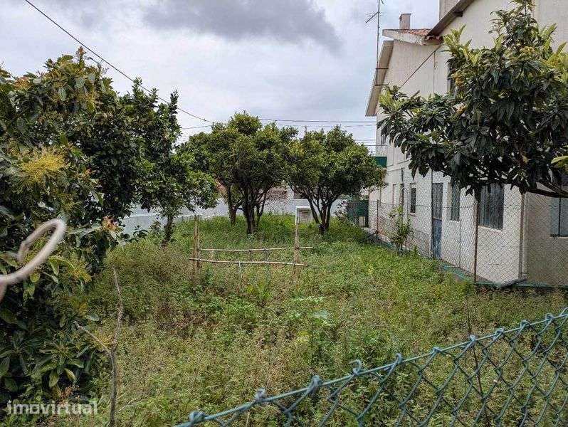 Moradia à venda em Rua das Roçadas, 6, Cruz da Légua, Porto de Mós - Grande imagem: 2/12