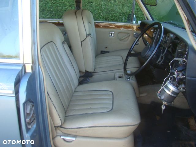 Rolls-Royce Inny - 12