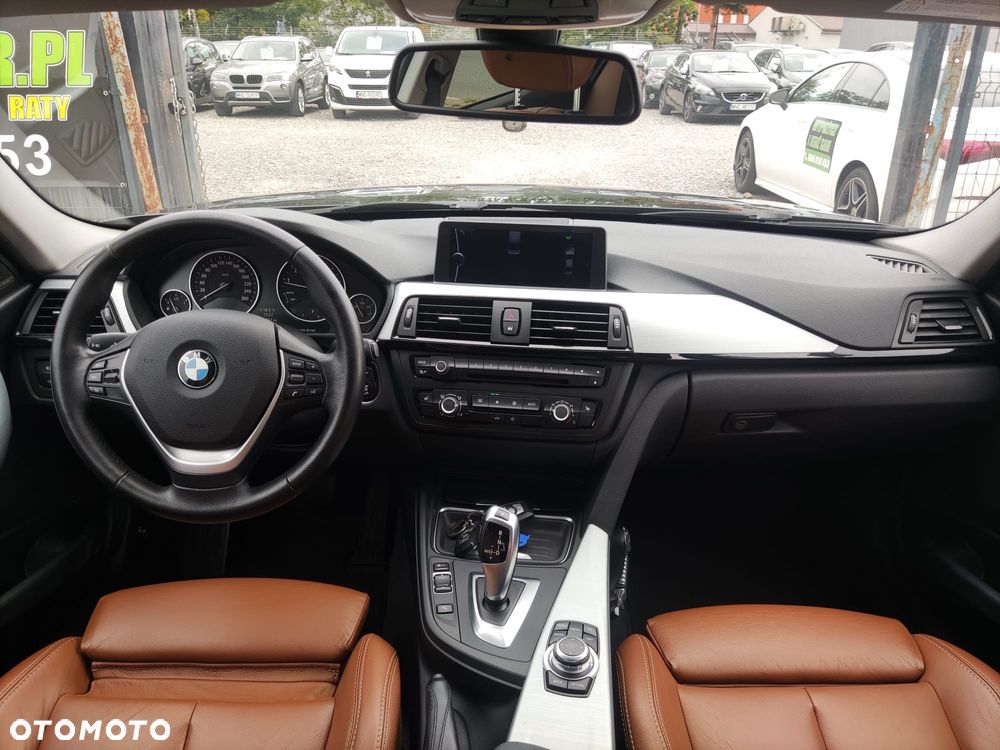 BMW Seria 3 320i Sport Line - 13