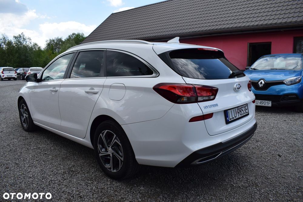 Hyundai i30 1.5 T-GDI 48V-Hybrid DCT Prime - 2