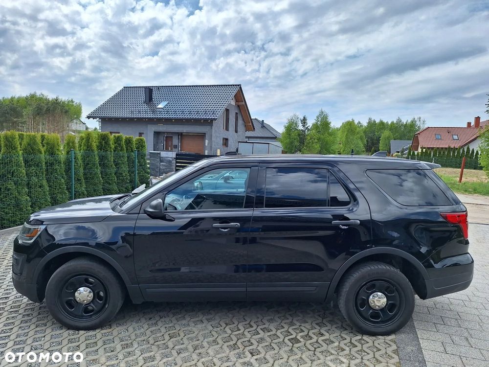 Ford Explorer - 8