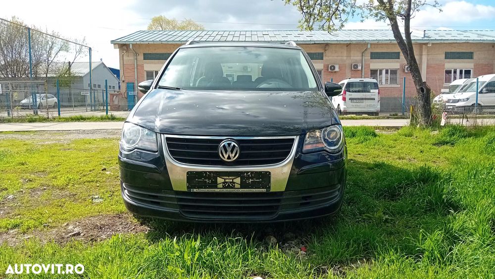 Volkswagen Touran 1.9 TDI Freestyle - 1