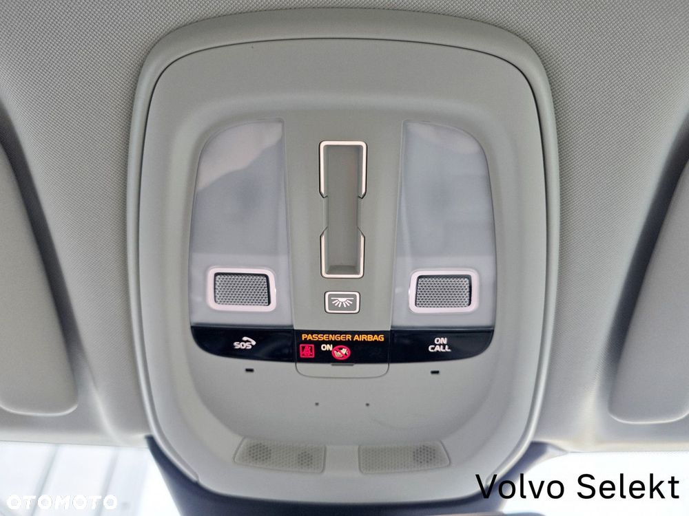 Volvo XC 60 - 35