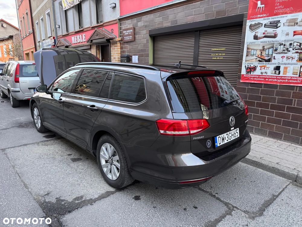 Volkswagen Passat 2.0 TDI BMT Trendline - 14