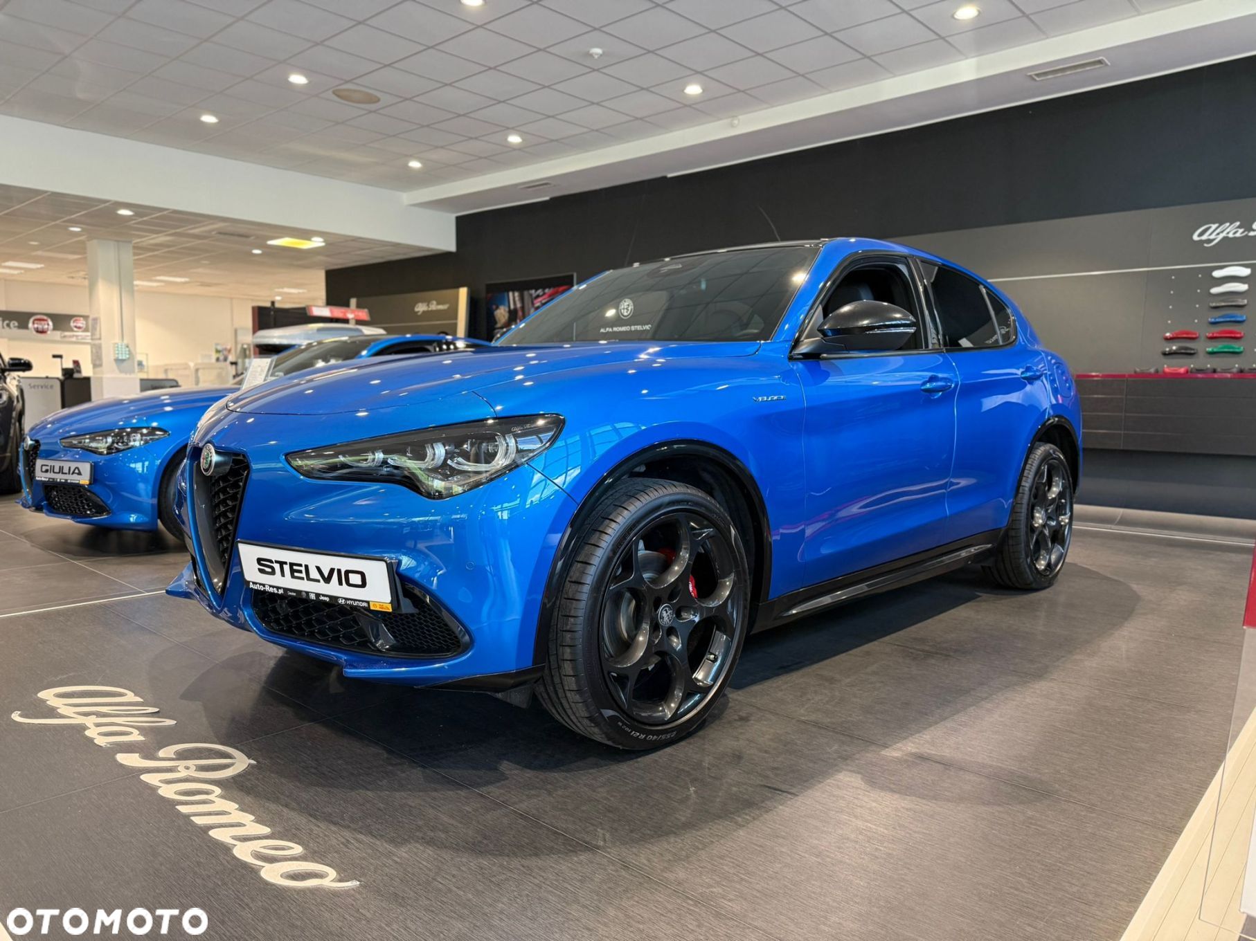 Alfa Romeo Stelvio - 1