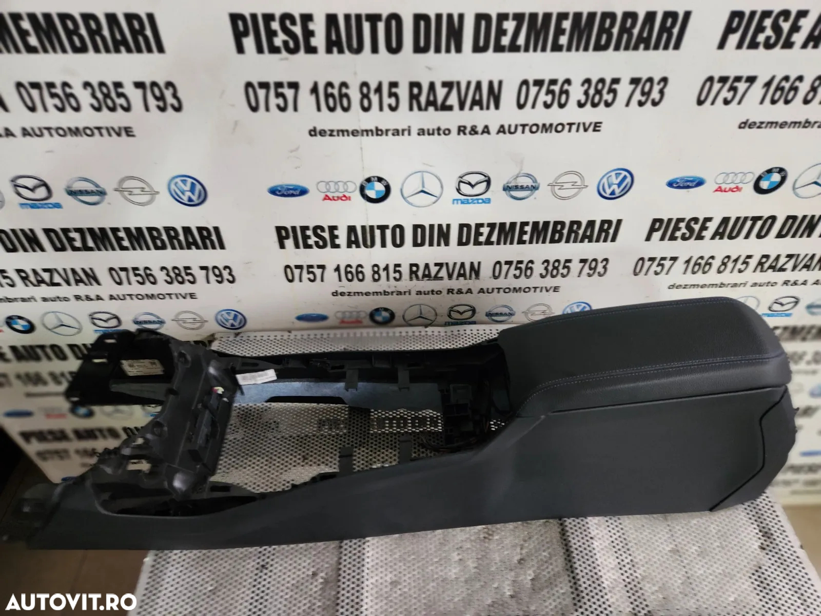 Cotiera Din Pele Bmw Seria 1 F40 F41 Volan Stanga Dezmembrez Bmw F40 M Paket - Dezmembrari Arad - 2