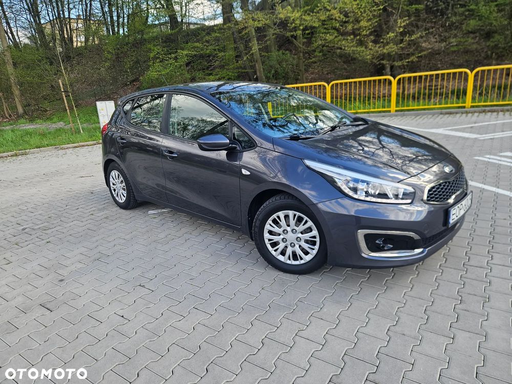 Kia Ceed 1.4 M - 10