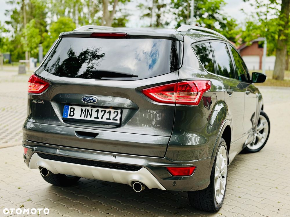 Ford Kuga 2.0 TDCi 4x4 Titanium - 27