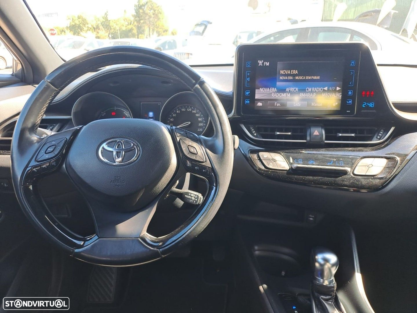 Toyota C-HR 1.8 HSD Lounge - 9