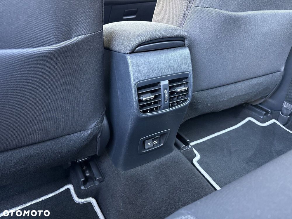 Toyota Corolla 1.8 Hybrid Comfort - 19