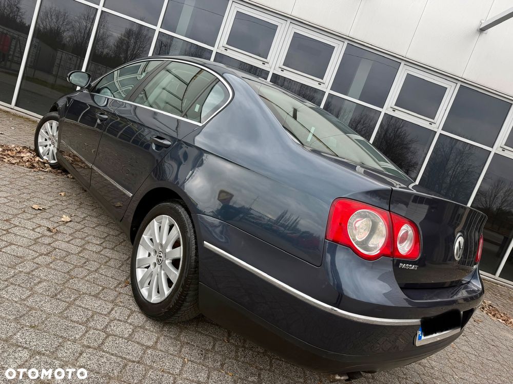 Volkswagen Passat - 29