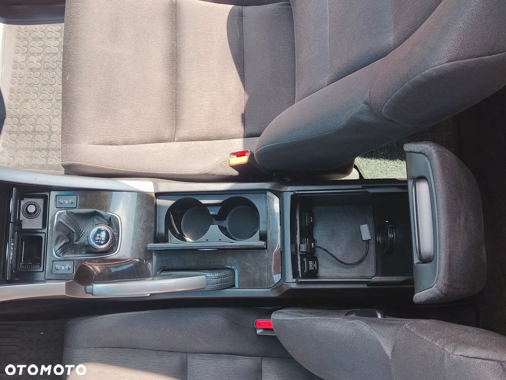 Honda Accord 2.2d Executive - 13