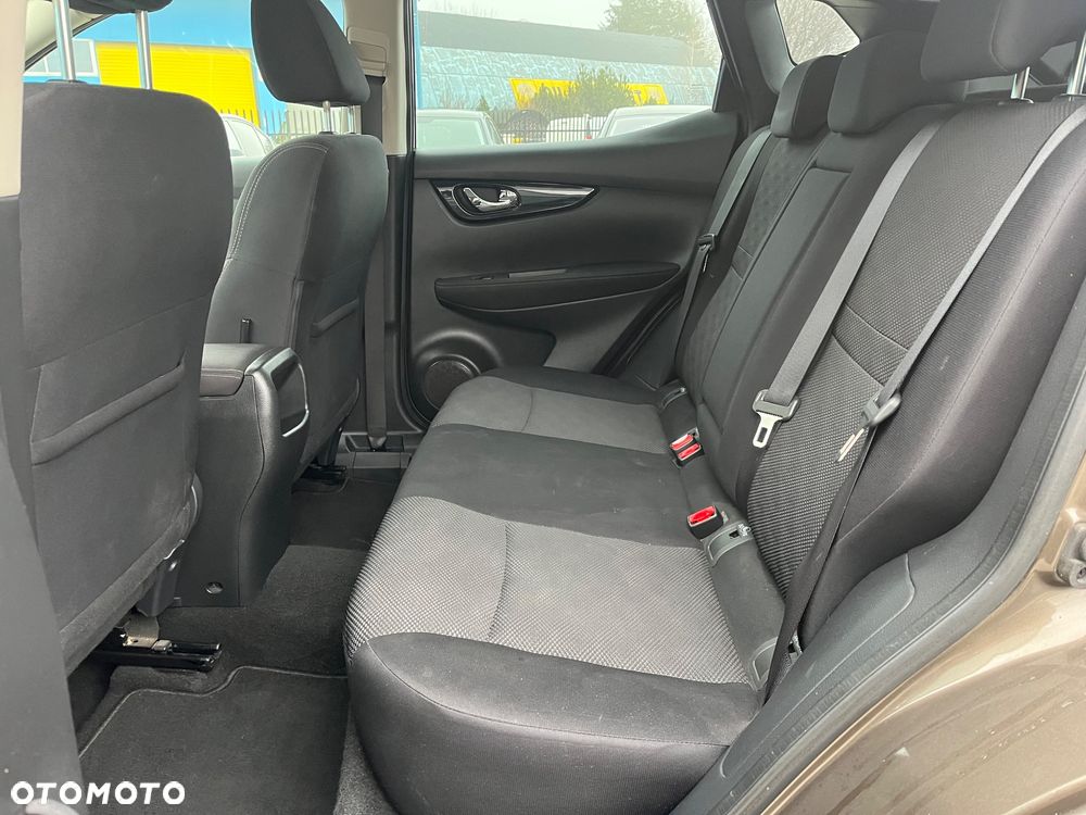 Nissan Qashqai 1.2 DIG-T Acenta EU6 - 12