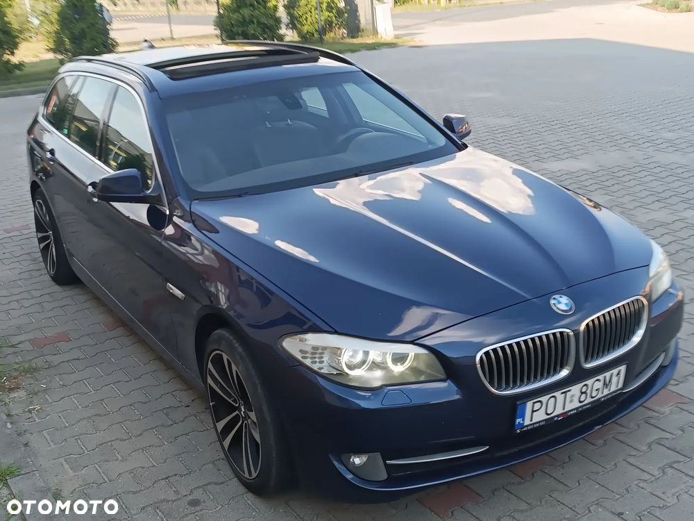 BMW Seria 5 520d Luxury Line - 4