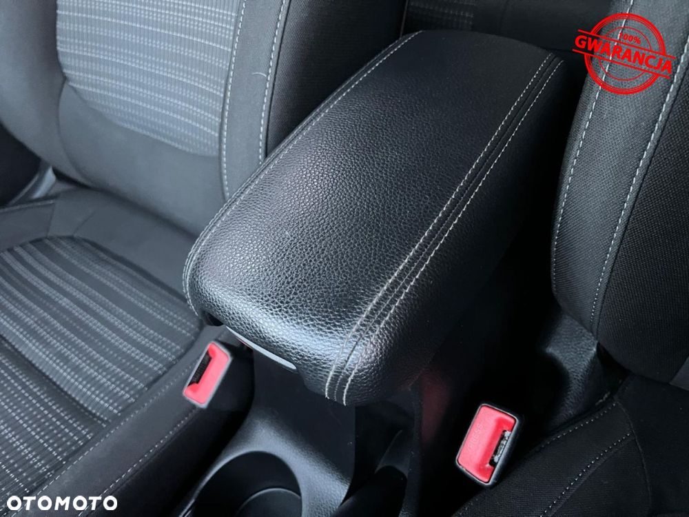 Kia Stonic - 29