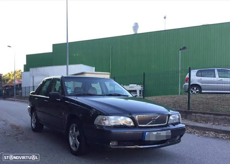 Volvo S70 GLT - 2
