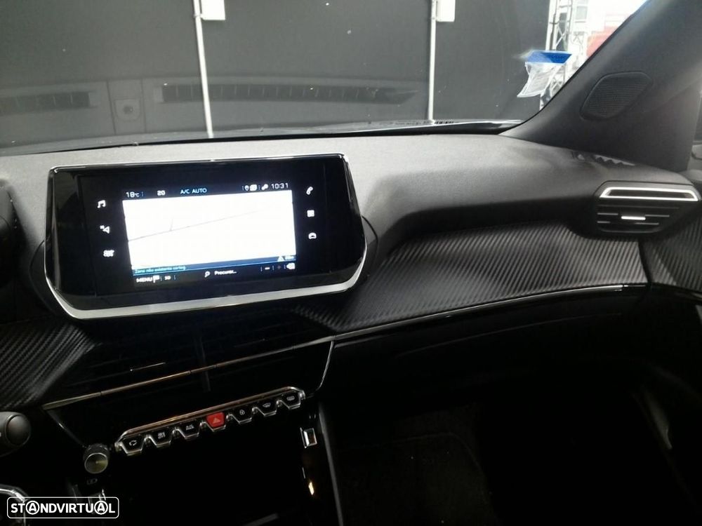 Peugeot 2008 1.2 PureTech Active Pack - 7