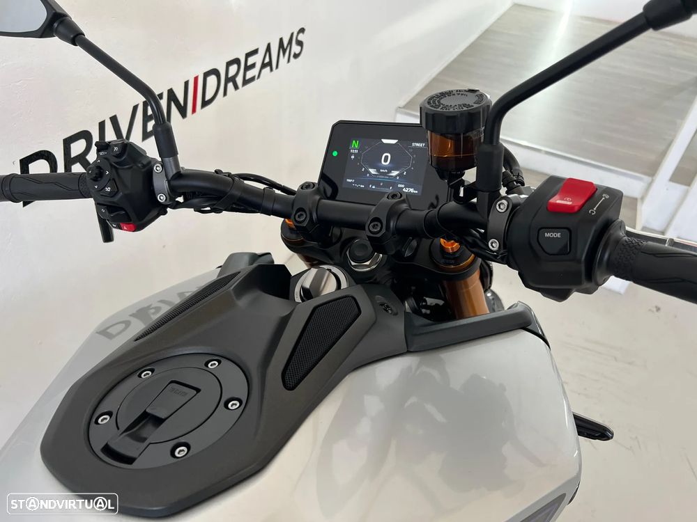 Yamaha MT-09 SP - 16