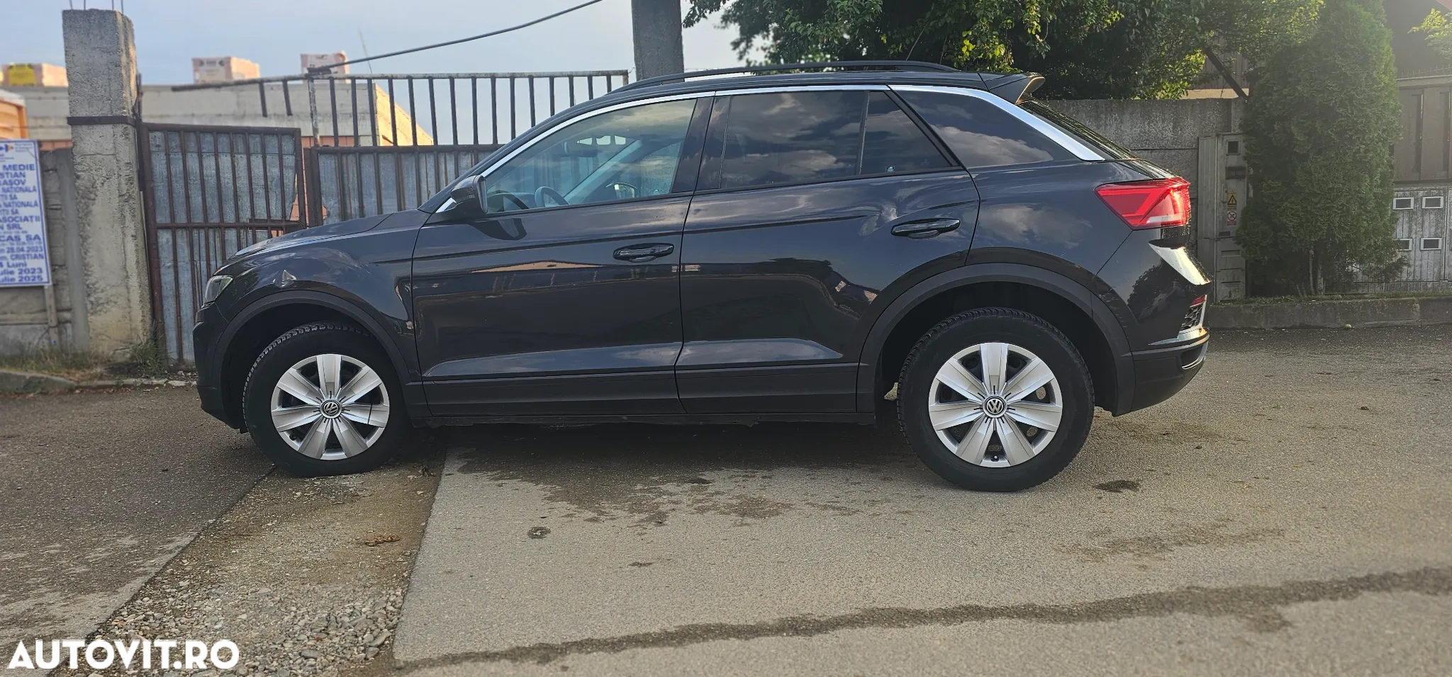 Volkswagen T-ROC 1.6 TDI Design - 5