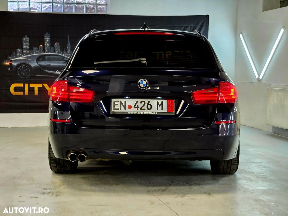 BMW Seria 5 525d xDrive Aut. - 32