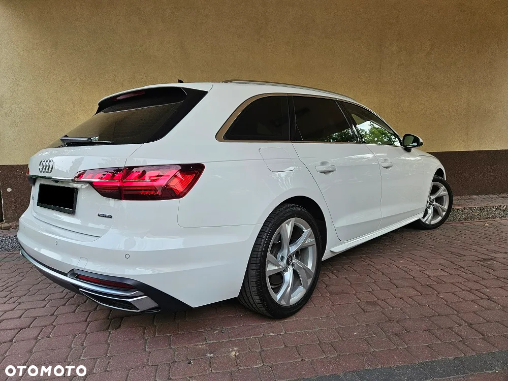 Audi A4 Avant 40 TDI quattro S tronic advanced - 10