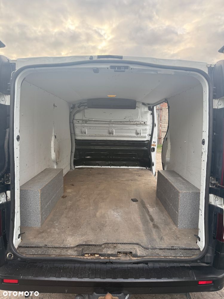 Renault Trafic - 8