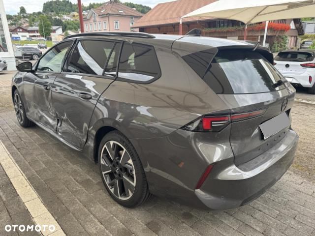 Opel Astra GS - 4