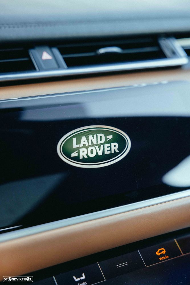 Land Rover Range Rover Velar 3.0 D R-Dynamic SE - 3