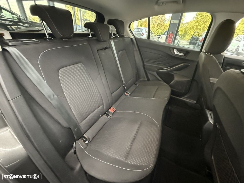 Ford Focus 1.0 EcoBoost MHEV Connected - 15