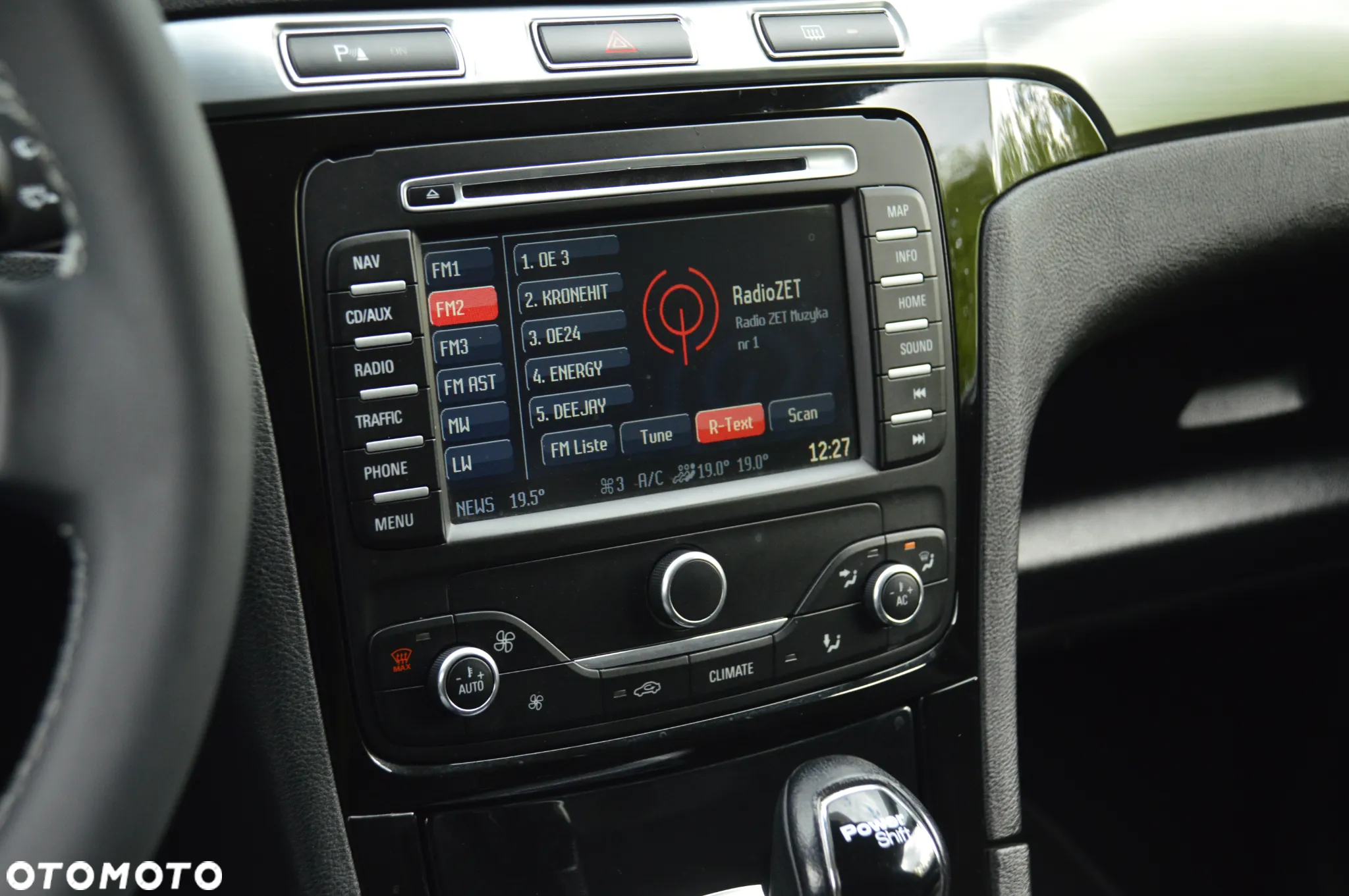 Ford Galaxy 2.0 TDCi DPF Champions Edition - 33