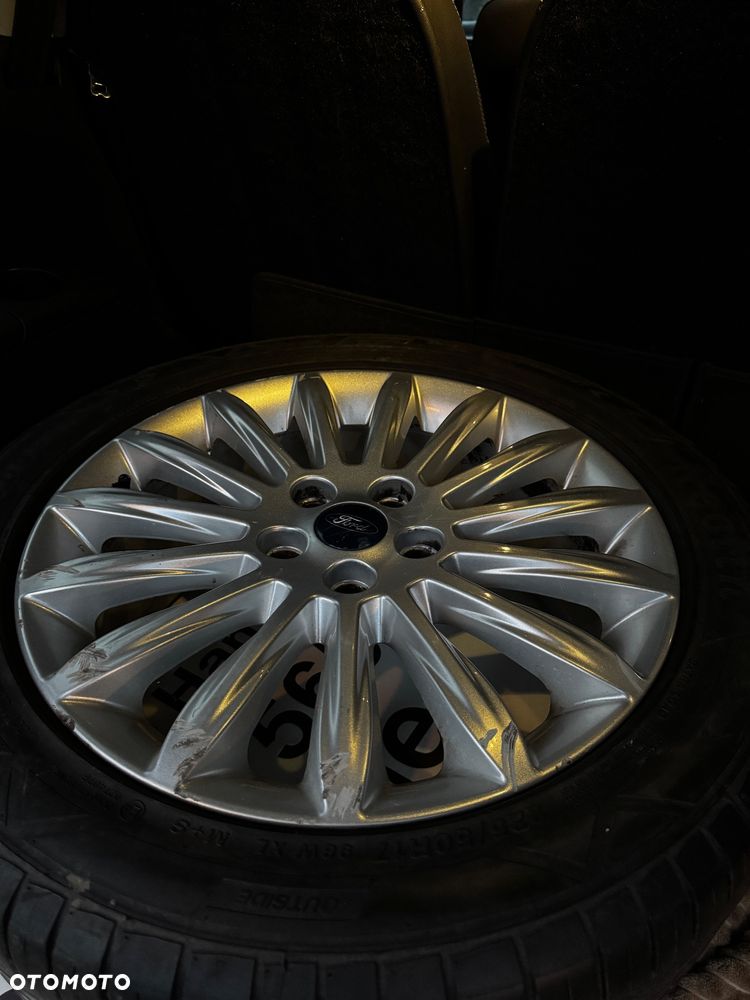 Ford S-Max 2.0 TDCi DPF Titanium X - 24