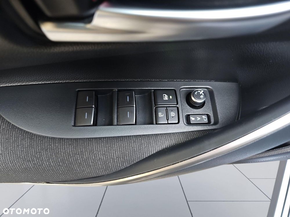 Toyota Corolla 1.8 Hybrid Comfort - 19