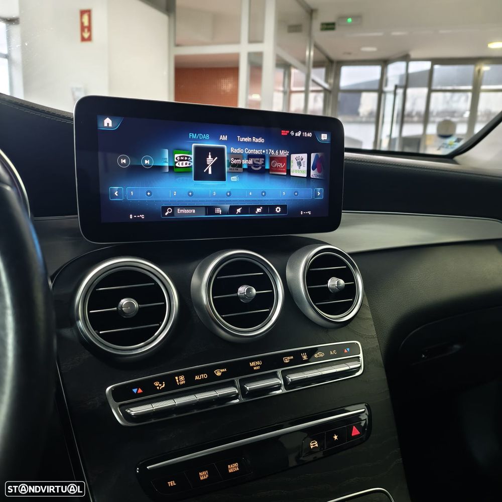 Mercedes-Benz GLC 300 de 4Matic 9G-TRONIC AMG Line - 12