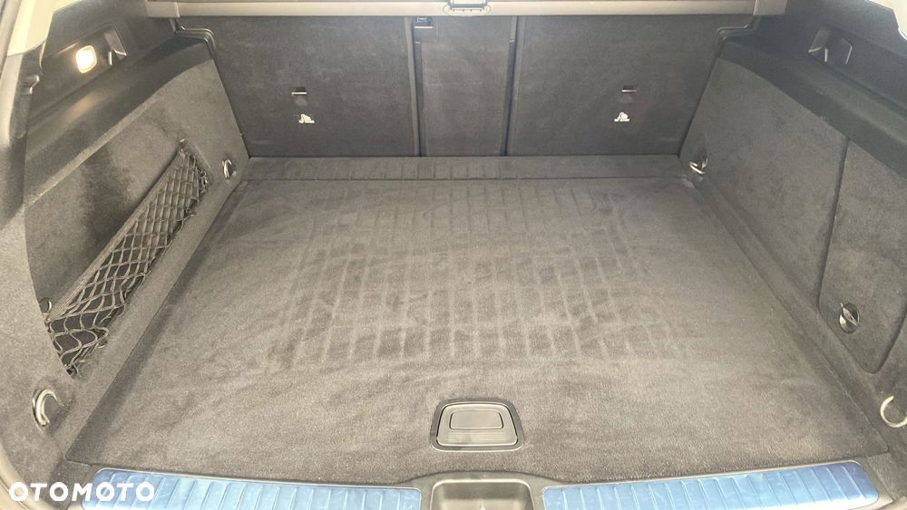 Mercedes-Benz GLE 300 d 4-Matic - 12