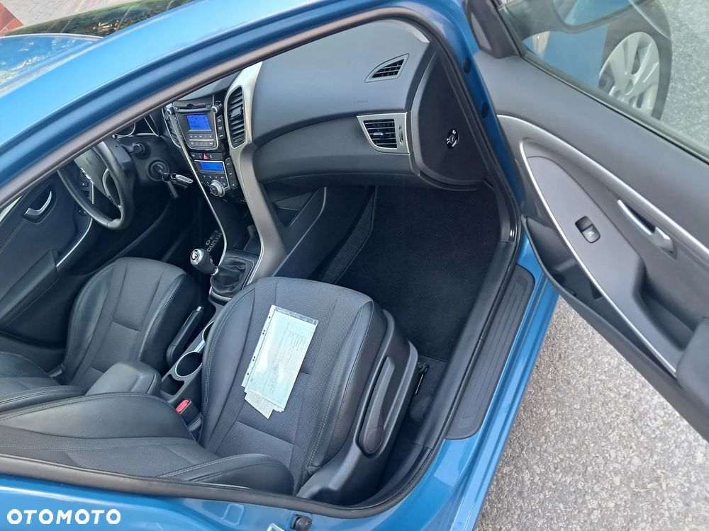 Hyundai i30 1.4 Advantage - 12