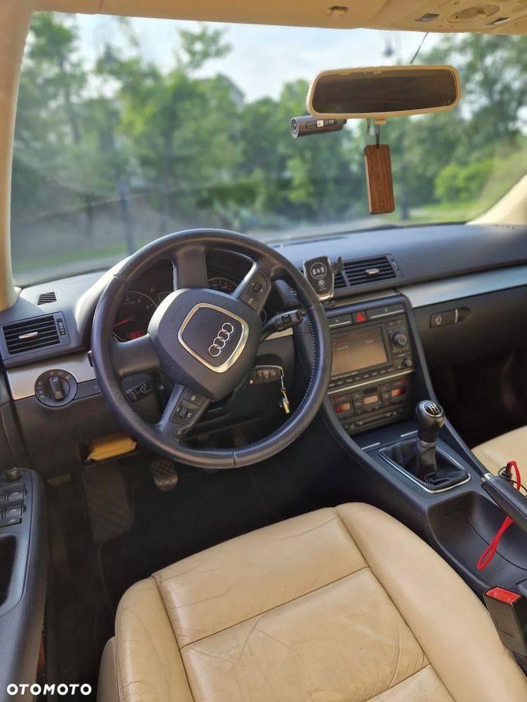 Audi A4 Avant 1.8 T - 11
