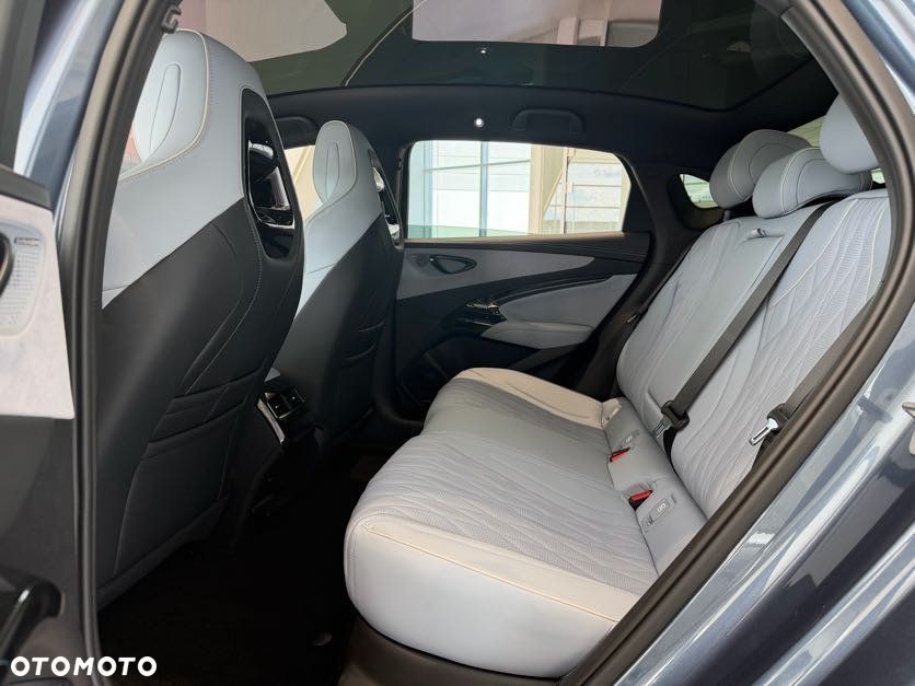 BYD Seal - 21