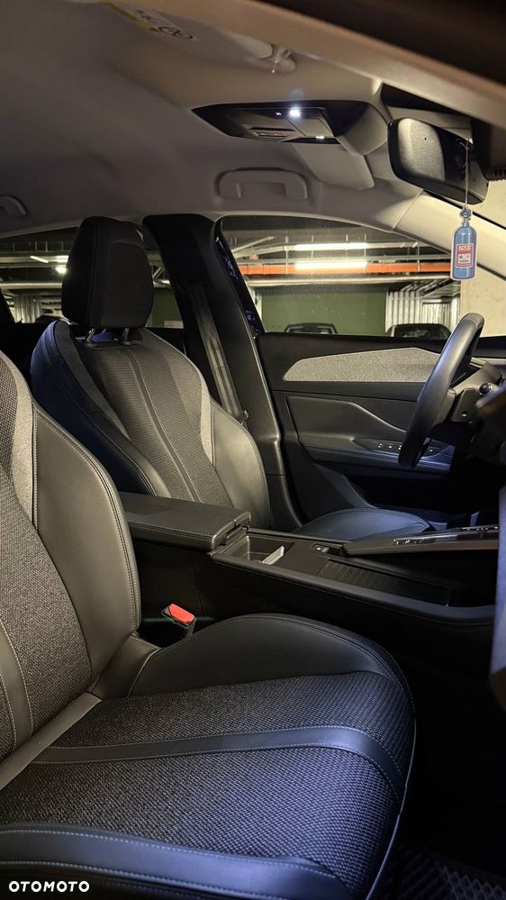 Peugeot 308 1.5 BlueHDi GT S&S EAT8 - 26