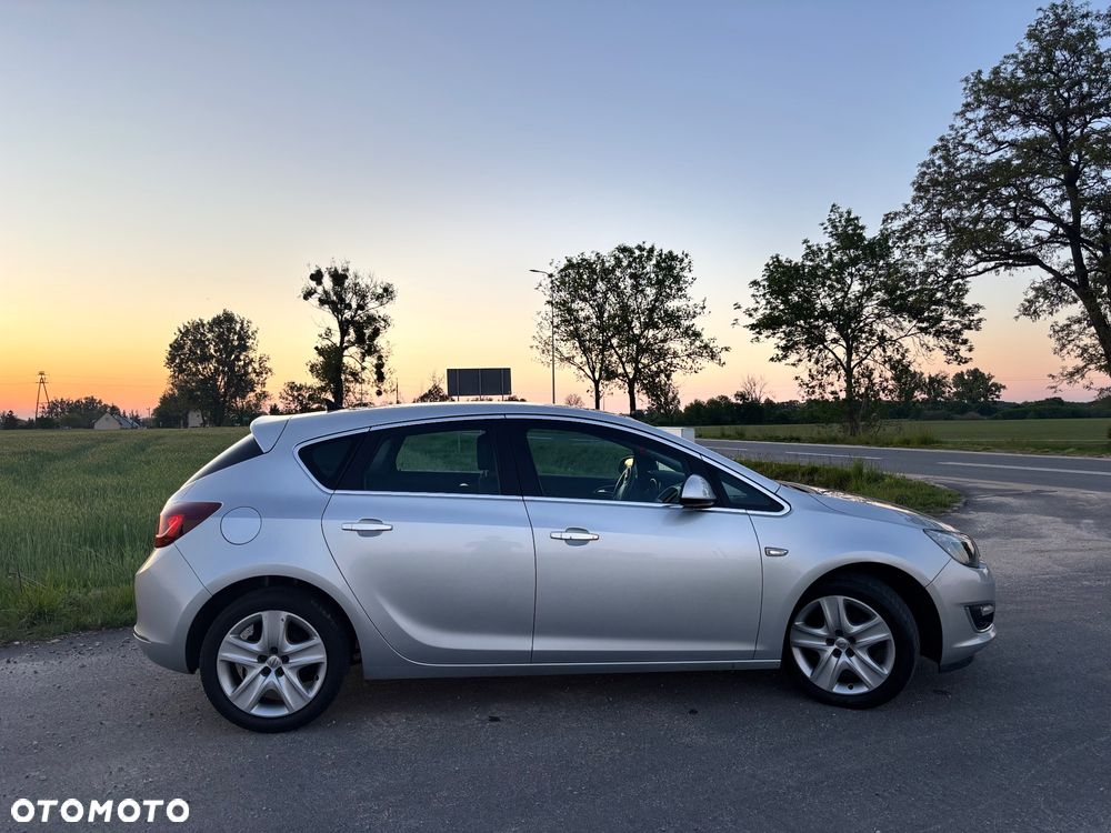 Opel Astra - 13