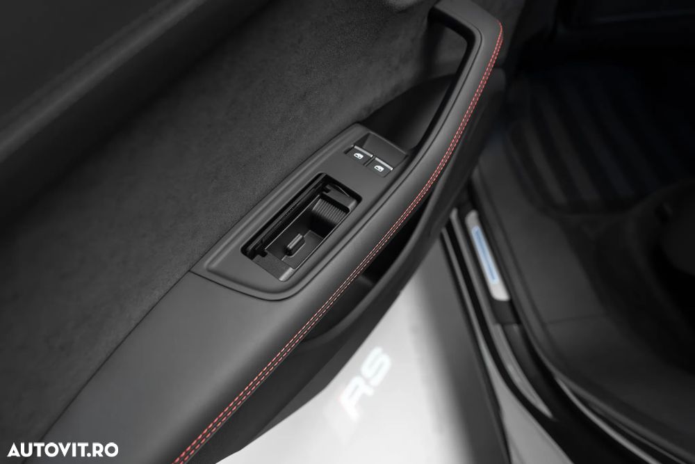 Audi RS Q8 TFSI quattro tiptronic - 27