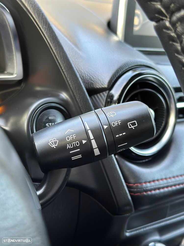 Mazda 2 1.5 Sky.Excellence Pack HS Navi - 26