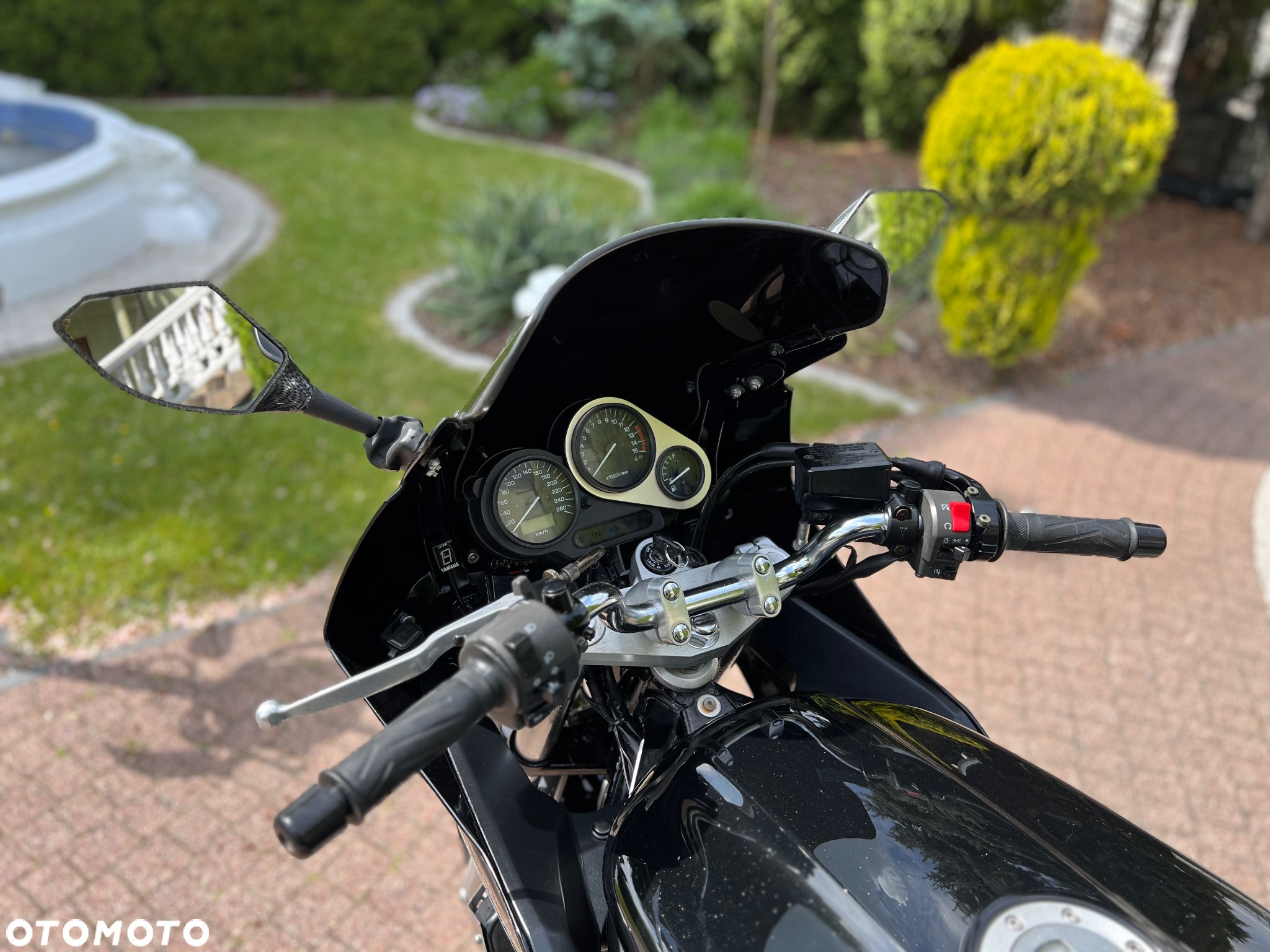 Yamaha FZS - 34