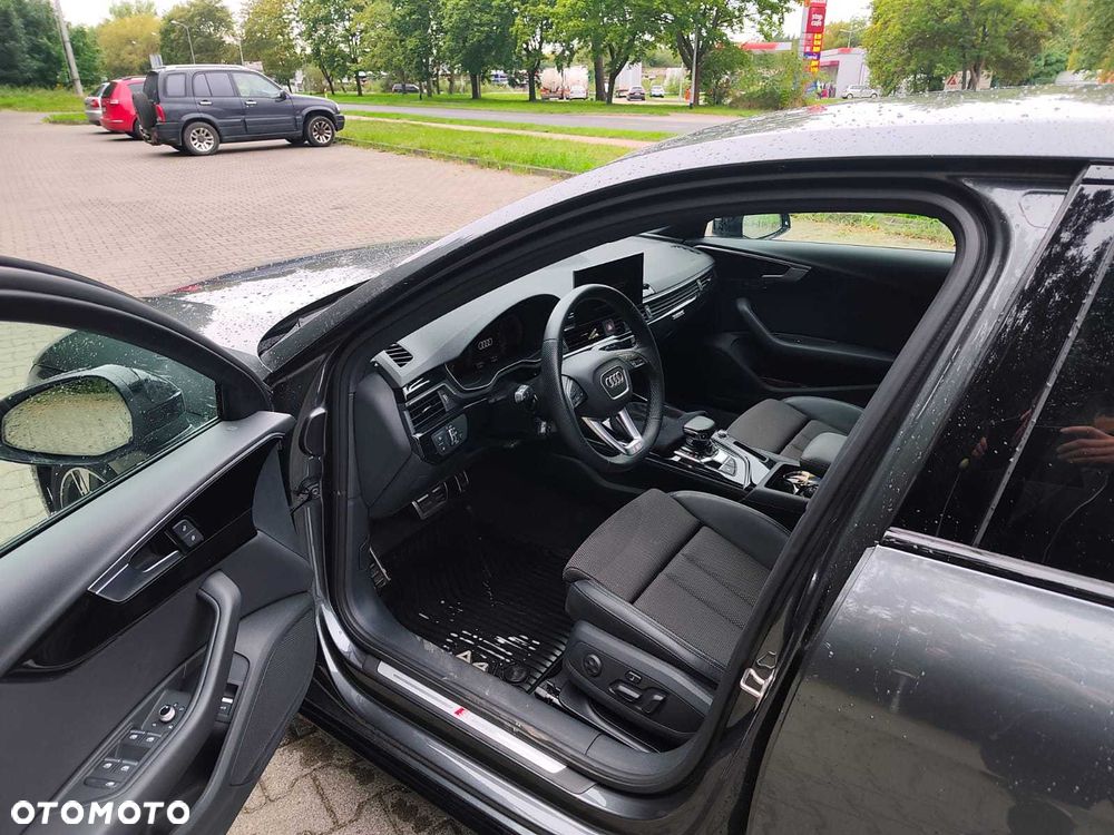 Audi A4 Limousine - 8