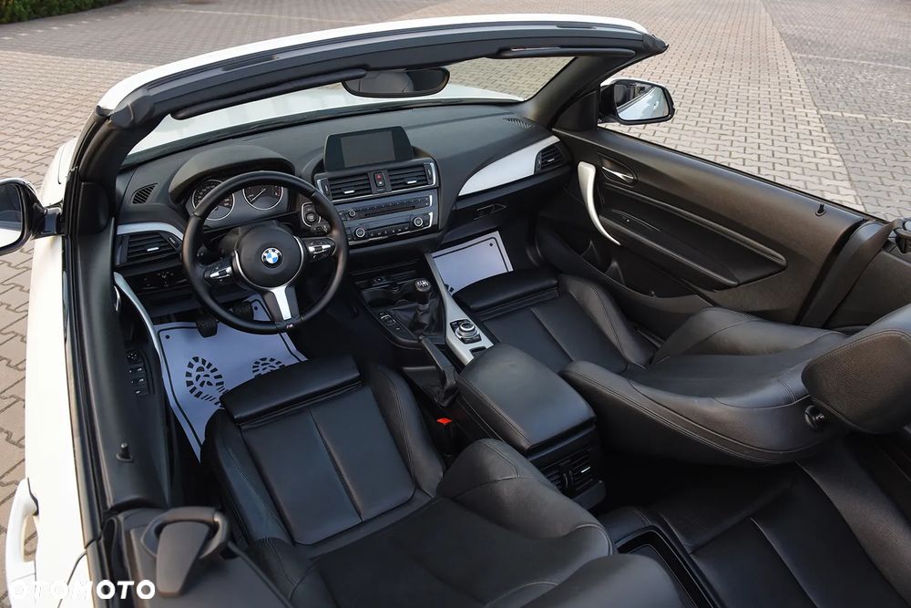 BMW Seria 2 220d M Sport - 38