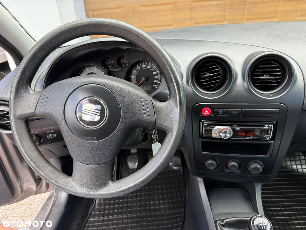 Seat Ibiza 1.4 16V Sport - 7