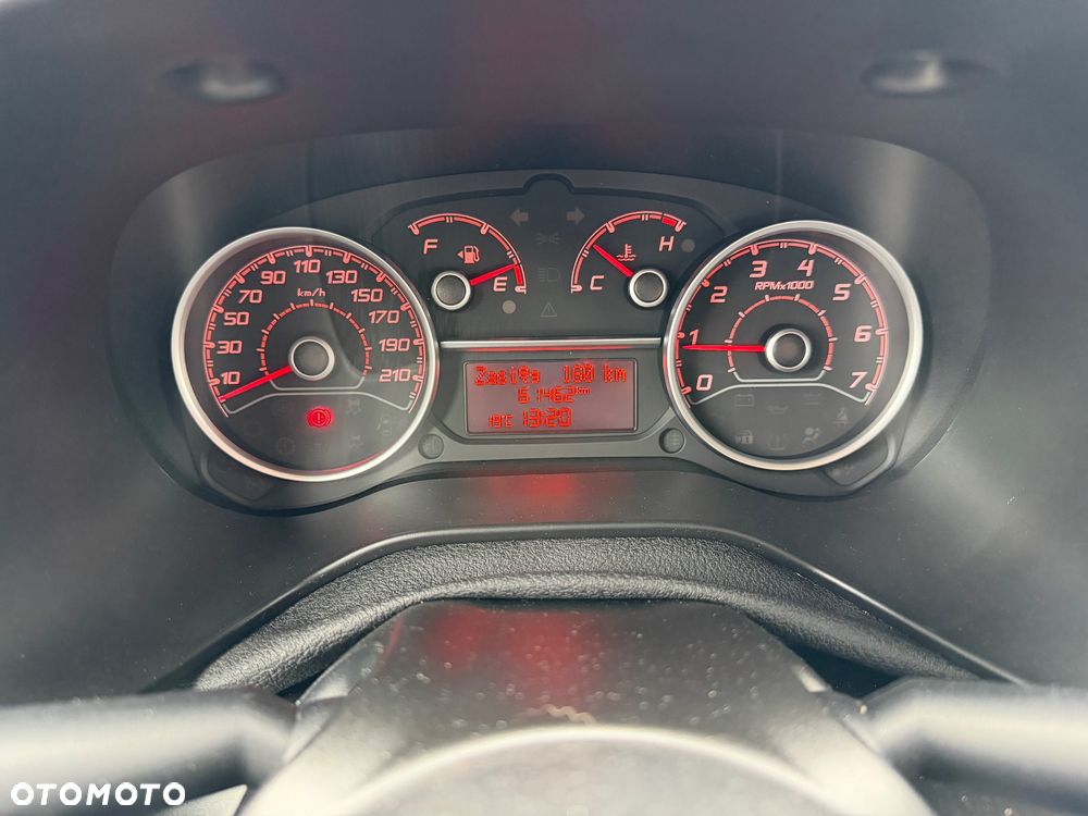 Fiat Doblo 1.4 16V Easy - 17