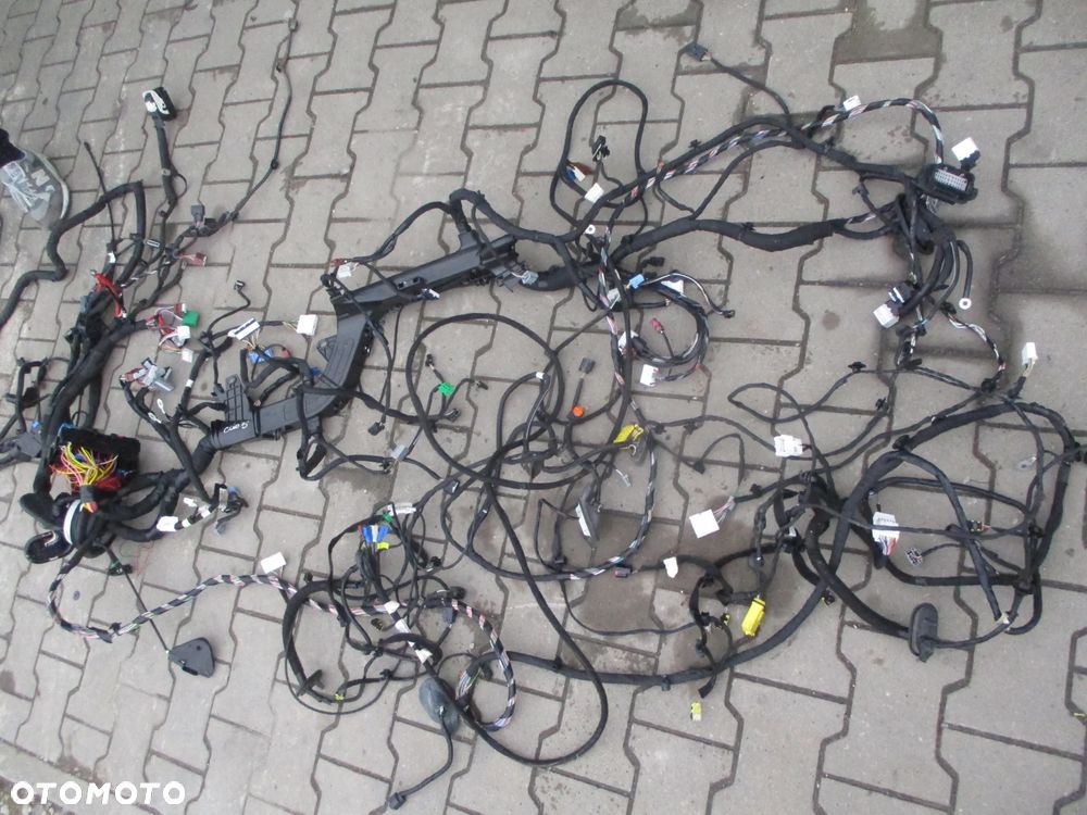 RENAULT CLIO 5 V INSTALACJA SILNIKA WNĘTRZA 240102660R - 4